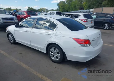 2010 Honda Accord 2.4 Lx из США, поврежденный, VIN 1HGCP2F36AA013824
